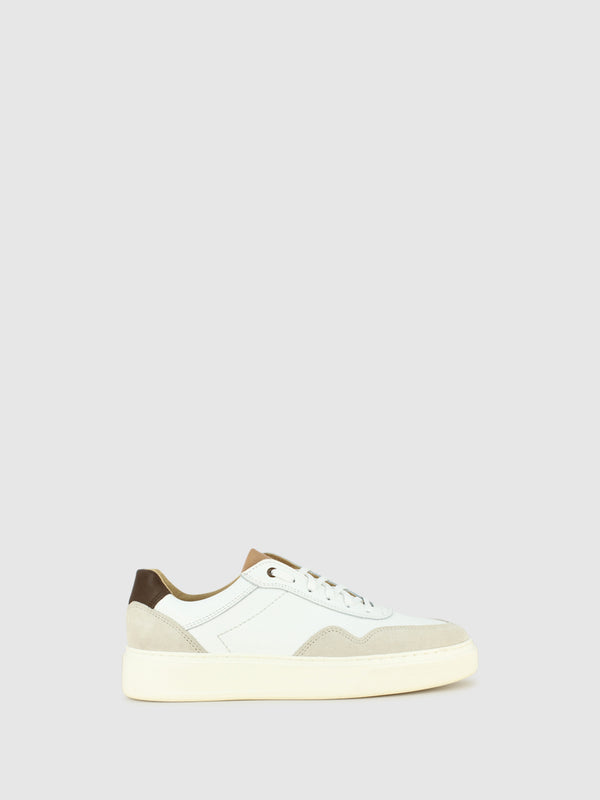 Ténis com Atacadores em Multicolor